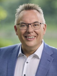 Stefan Weber