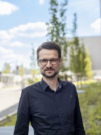 Severin Solis